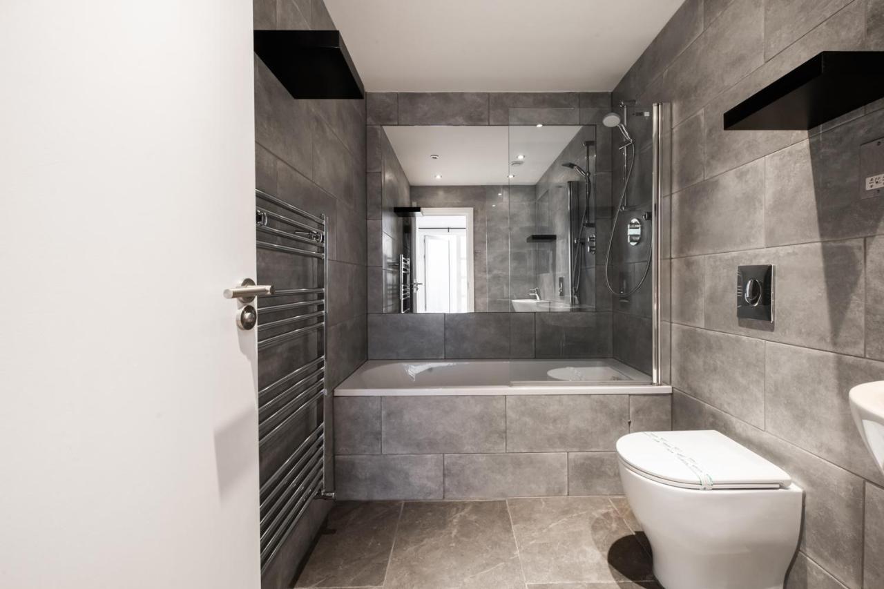2 Bed Flat In Clapham Common Appartement Londen Buitenkant foto
